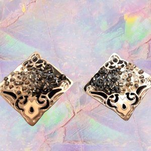 Vintage 80s earrings made in the USA